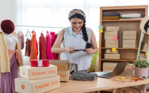 Everyday Shopping: Smart Strategies for Time and Money Savings Shopping