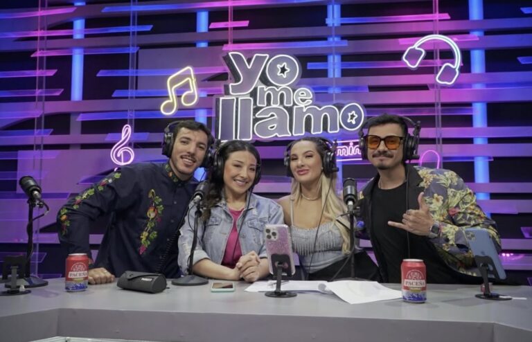 Bajo Xero Shines
